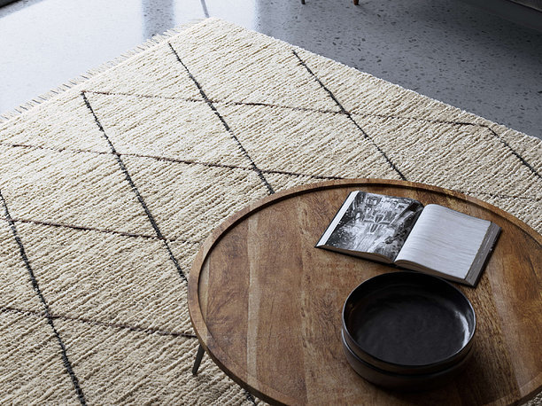 Realistic Wool Rug using Corona Hair and Fur 3D
